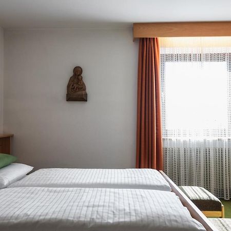 Kronplatz Lodge Dolomites San Vigilio Di Marebbe Bagian luar foto